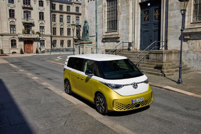 volkswagen-id-buzz-euro-spec_100853882_l.jpg
