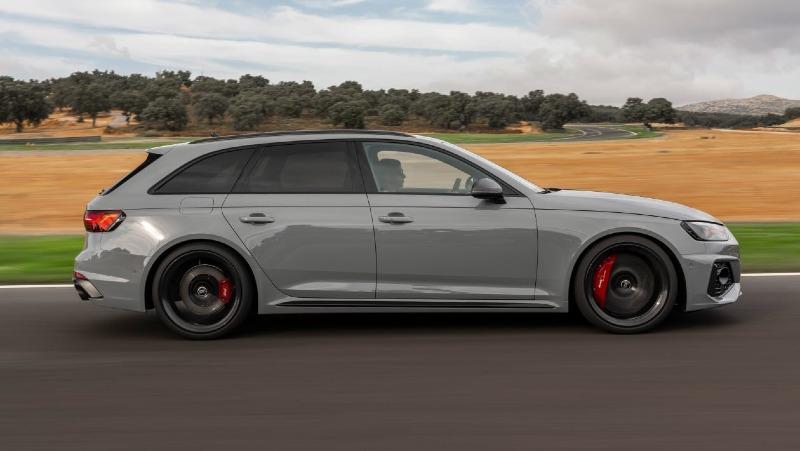 Audi RS4 Competition review-3.jpg