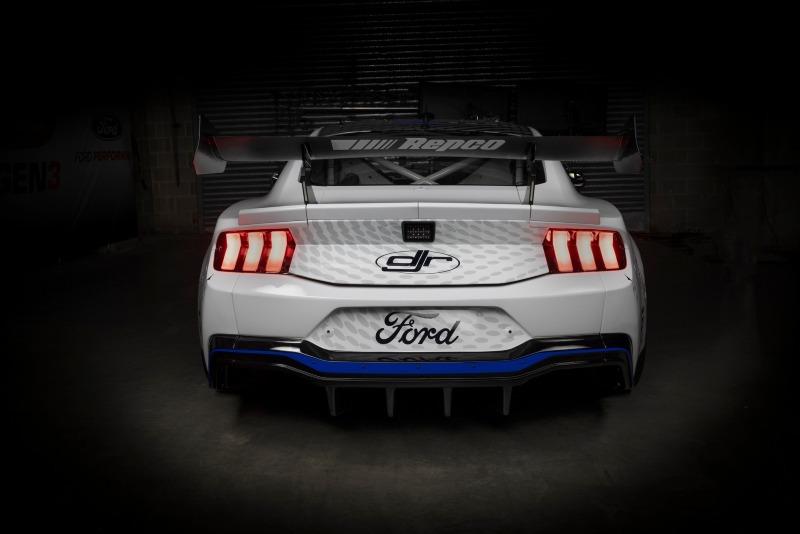 Ford-Mustang-GT-Supercar-5.jpg