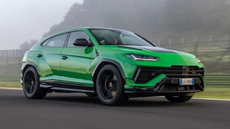 14-Lamborghini-Urus-Performante_11zon.jpg