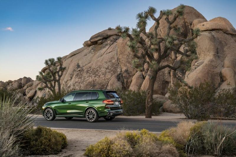 2022-BMW-X7-Facelift-G07-LCI-Indiuidual-Verde-Ermes-M60i-21-1024x683.jpg