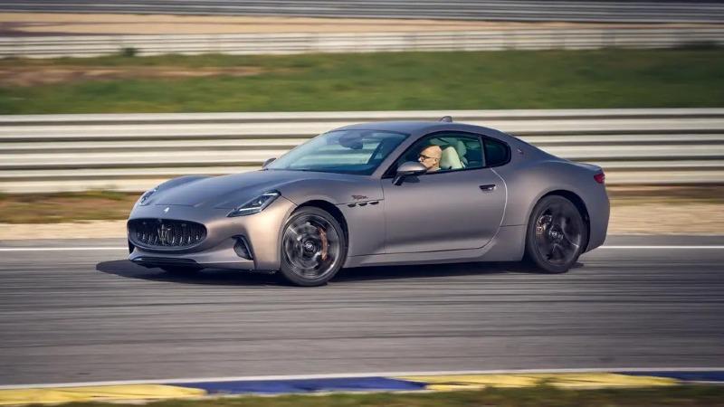 12-Maserati-GranTurismo-Folgore_11zon.jpg