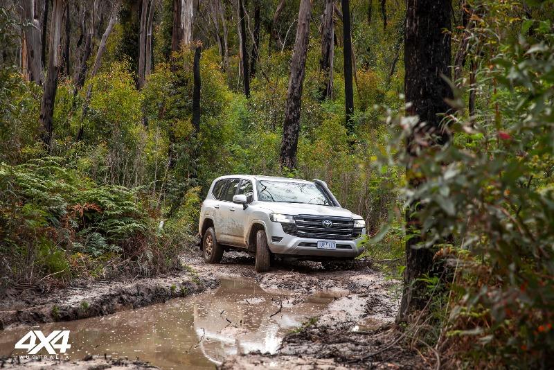 2022_Toyota_LandCruiser_300_Series_GX_73.jpg