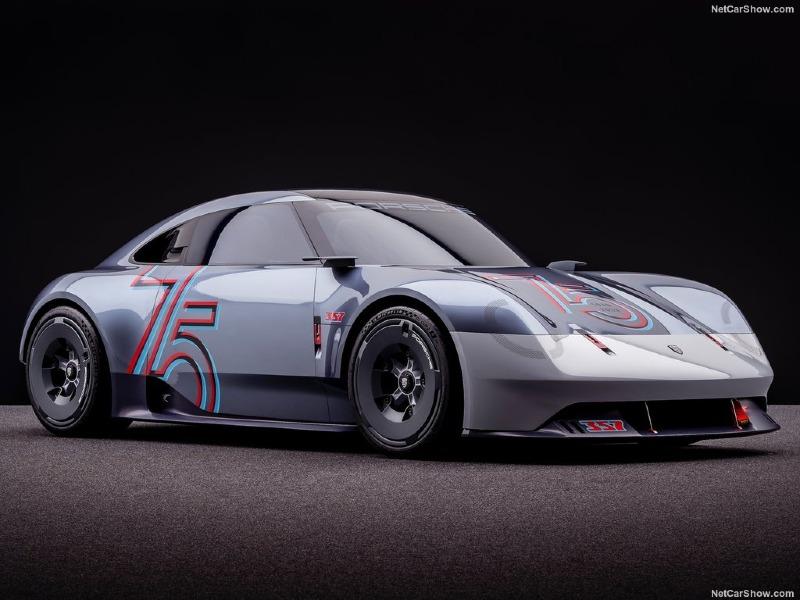 Porsche-Vision_357_Concept-2023-1024-06.jpg