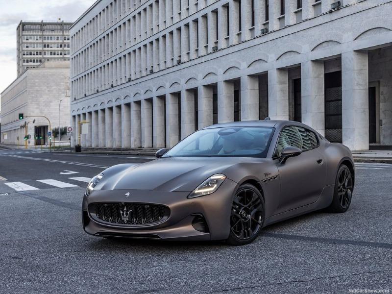 Maserati-GranTurismo_Folgore-2023-1024-08.jpg