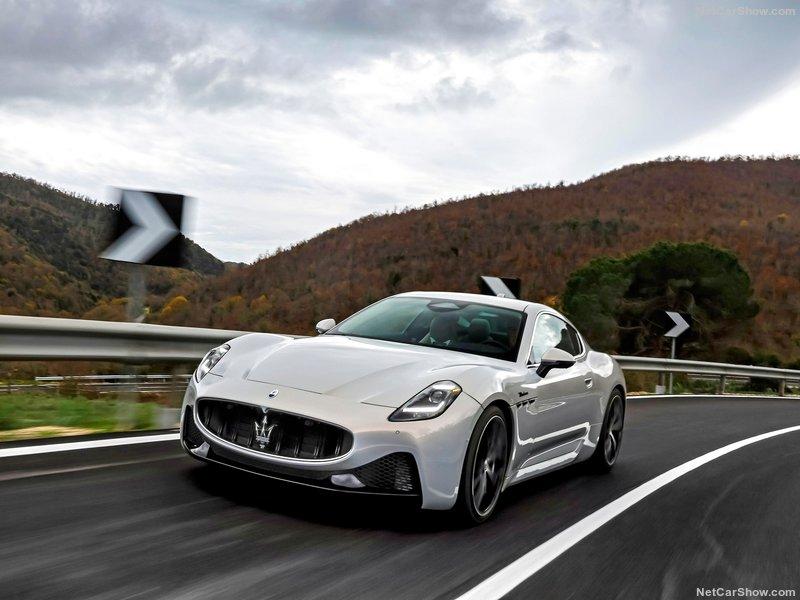 Maserati-GranTurismo-2023-800-3c.jpg