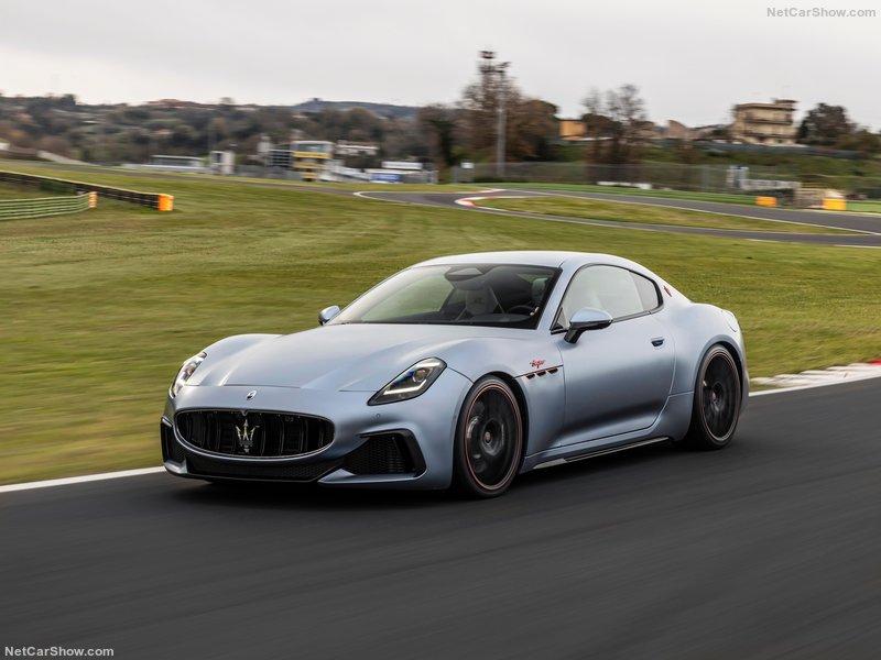 Maserati-GranTurismo-2023-800-0e.jpg