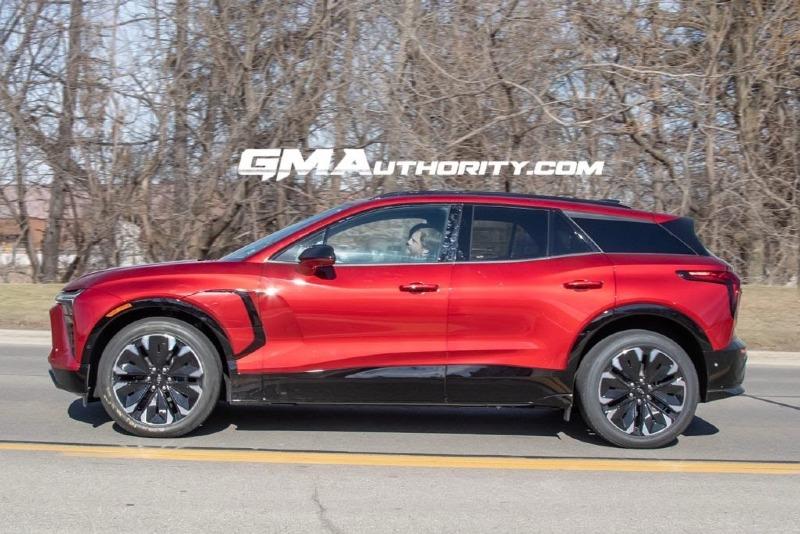 2024-Chevrolet-Blazer-EV-RS-Radiant-Red-Tintcoat-GNT-First-Real-World-Photos-February-2023-Exterior-003-1024x683.jpg