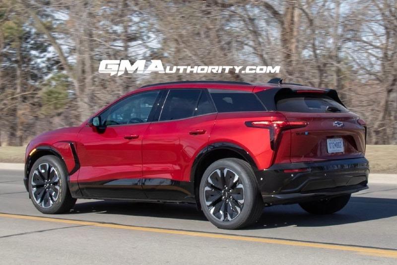 2024-Chevrolet-Blazer-EV-RS-Radiant-Red-Tintcoat-GNT-First-Real-World-Photos-February-2023-Exterior-005-1024x683.jpg