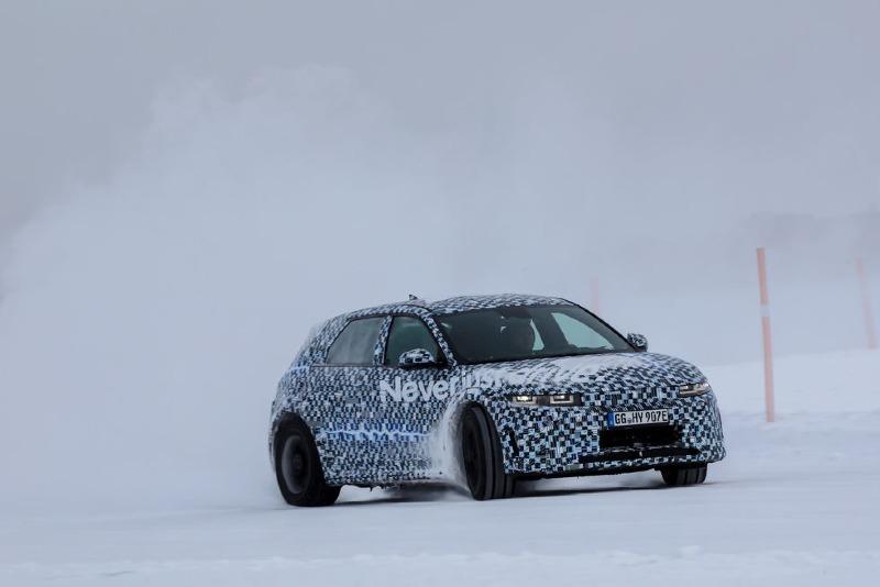 2024-hyundai-ioniq-5-n-prototype26-640b46bd29945.jpg