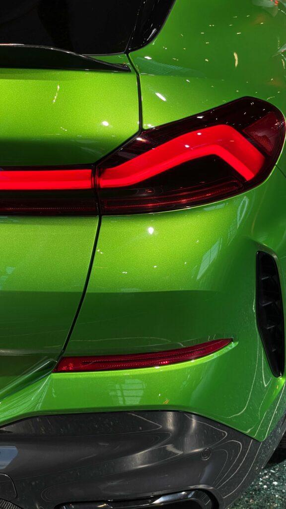 2023-BMW-X6-Facelift-G06-LCI-Java-Green-Tuning-M-Performance-27-576x1024.jpg