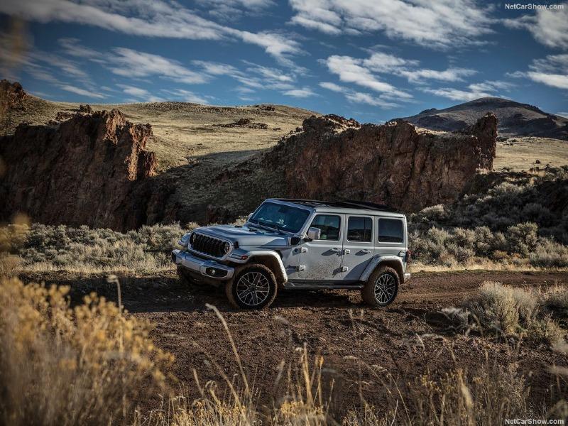 Jeep-Wrangler_4xe-2024-1024-02.jpg