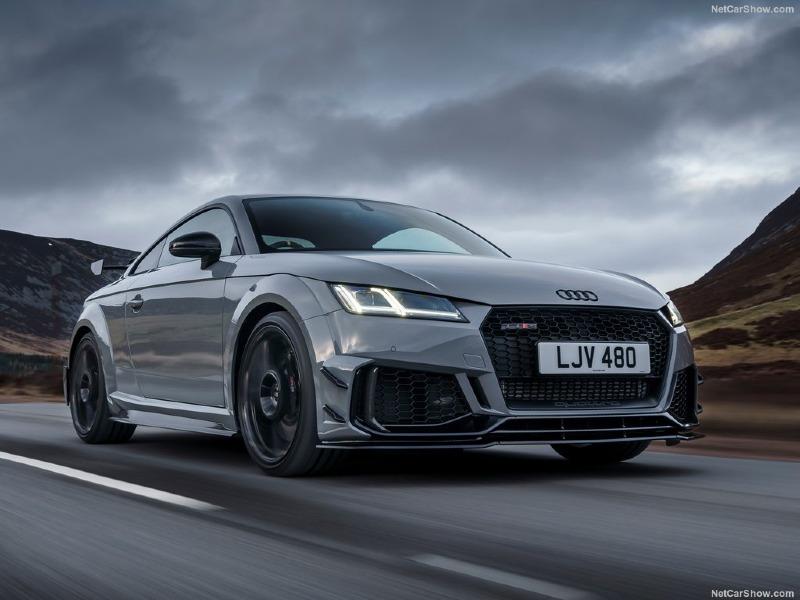 Audi-TT_RS_Coupe_Iconic_Edition_UK-Version-2023-1024-03.jpg