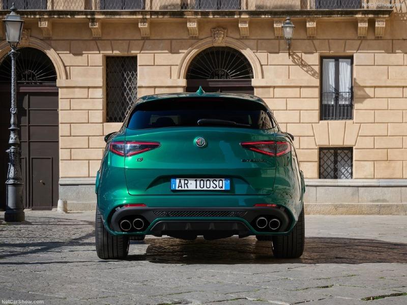 Alfa_Romeo-Stelvio_Quadrifoglio_100th_Anniversary-2023-1024-08.jpg