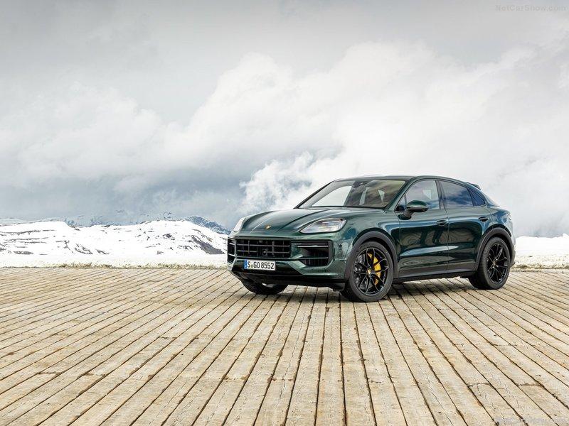 Porsche-Cayenne_S_Coupe-2024-800-01.jpg