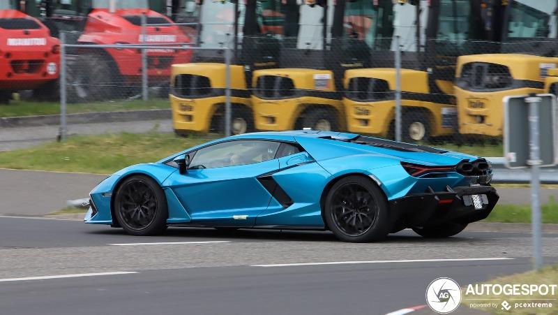 lamborghini-revuelto-c927824052023155058_8.jpg