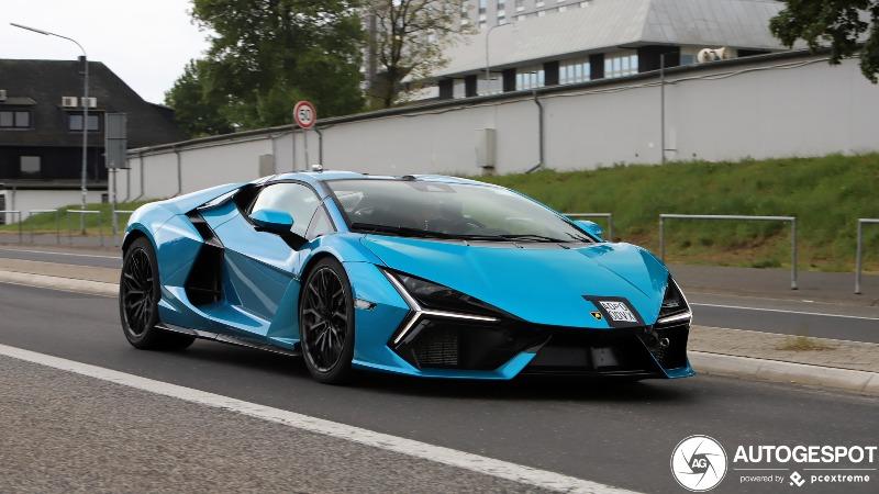 lamborghini-revuelto-c927824052023155058_5.jpg