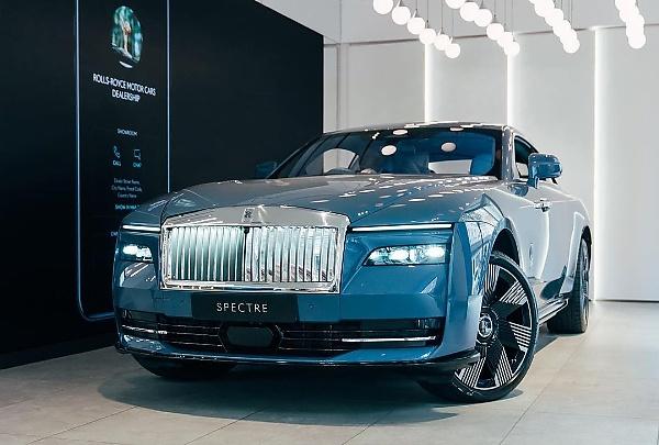 rolls_royce_spectre_nigeria_uk_dealer_autojosh_4.jpg