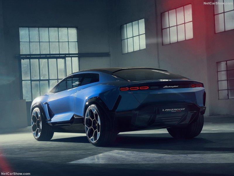 Lamborghini-Lanzador_Concept-2023-800-06.jpg