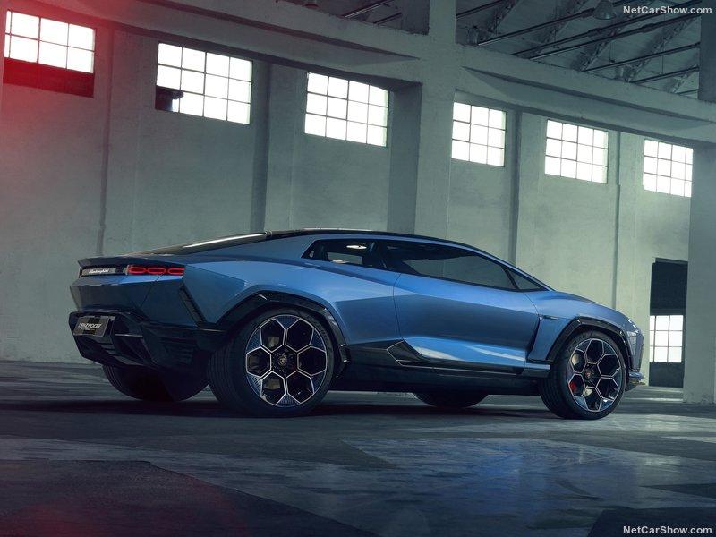 Lamborghini-Lanzador_Concept-2023-800-07.jpg