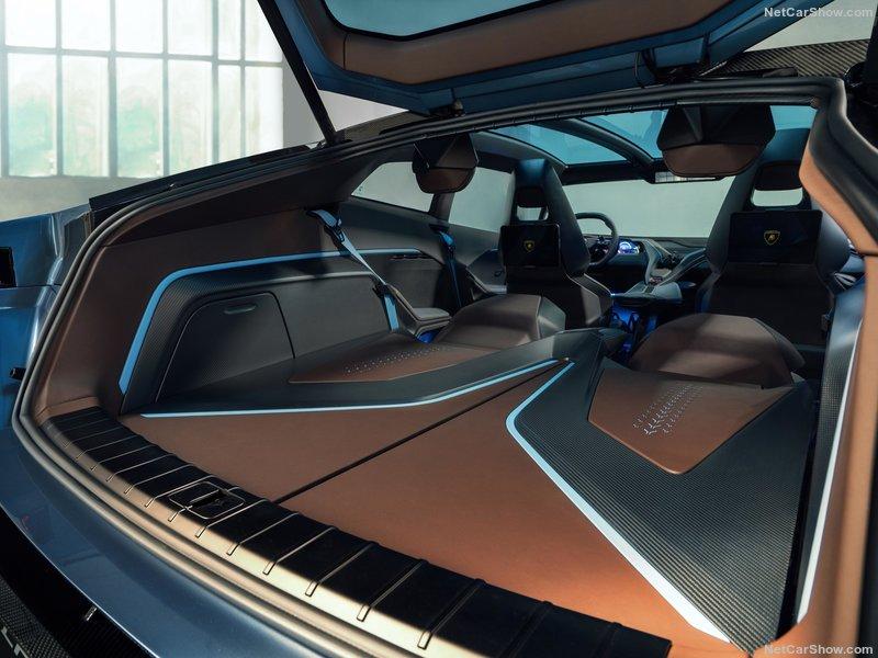 Lamborghini-Lanzador_Concept-2023-800-2d.jpg