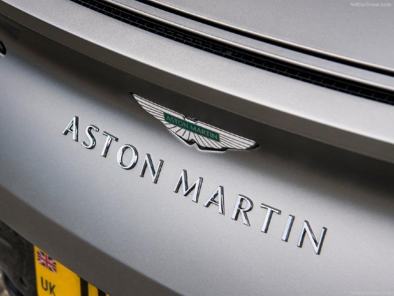 Aston_Martin-DB12_Satin_Aluminite_Silver-2024-1024-101.jpg