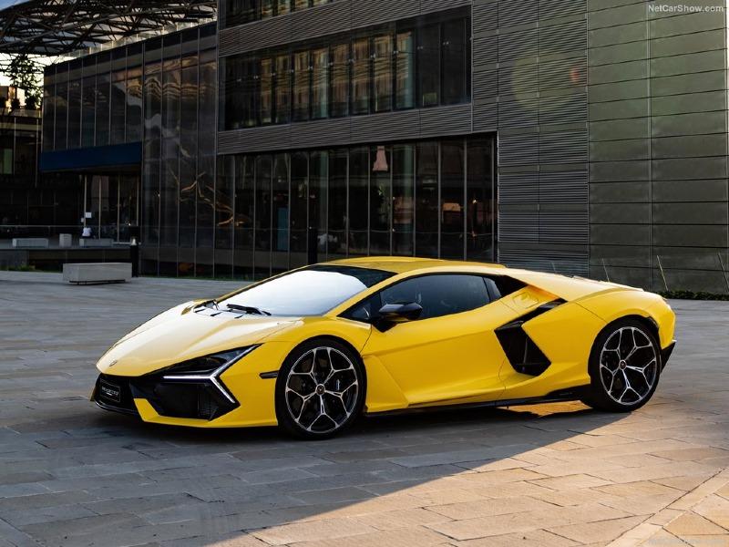 Lamborghini-Revuelto-2024-1024-03.jpg