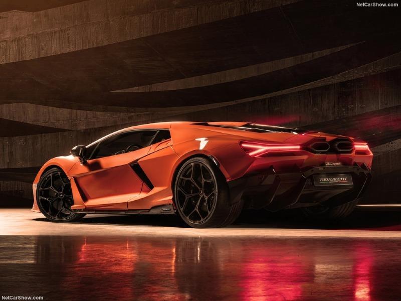 Lamborghini-Revuelto-2024-1024-11.jpg