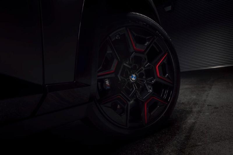 BMW-XM-Label-Red-Safety-Car-MotoGP-2024-Frozen-Pure-Grey-15-1024x683.jpg