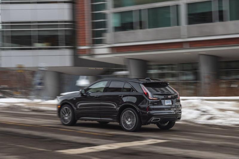 2024-cadillac-xt4-awd-sport-219-5.jpg