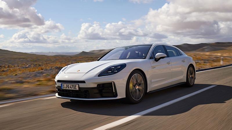 porsche-doubles-down-on-panamera-plug-in-hybrids-two-more-versions-now-on-the-table-229504_1.jpg