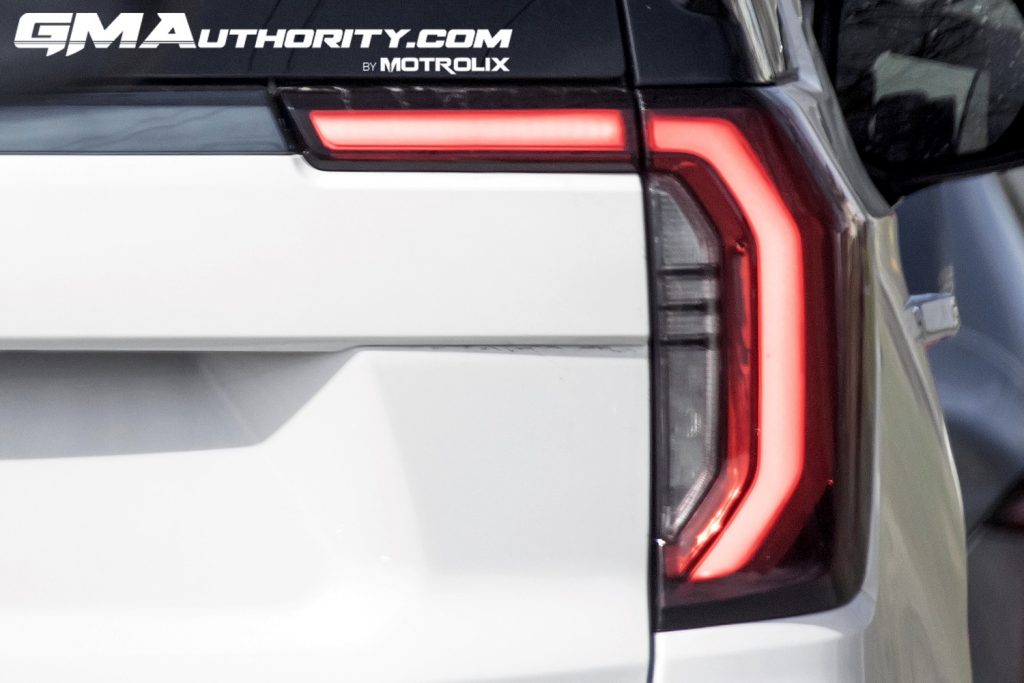 2025-GMC-Yukon-Denali-Ultimate-White-Frost-Tricoat-G1W-Prototype-Spy-Shots-Undisguised-April-2024-Exterior-006-tail-light-cluster-1024x683.jpg