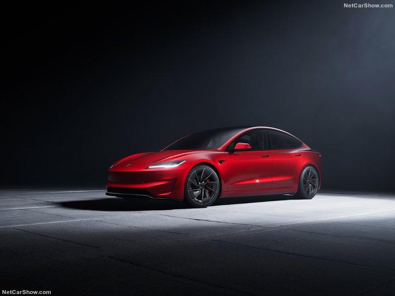 Tesla-Model_3_Performance-2025-800-01.jpg