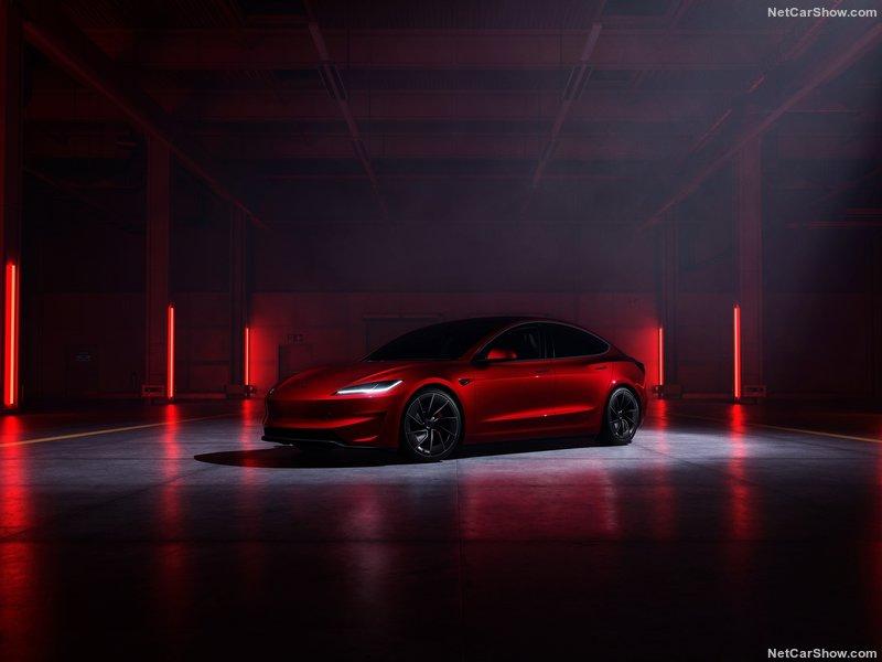Tesla-Model_3_Performance-2025-800-04.jpg