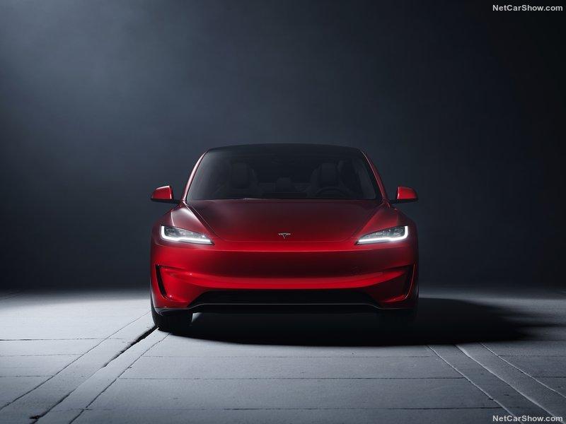 Tesla-Model_3_Performance-2025-800-12.jpg