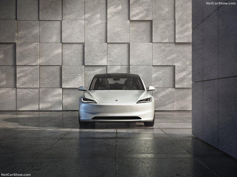 Tesla-Model_3_Performance-2025-800-15.jpg