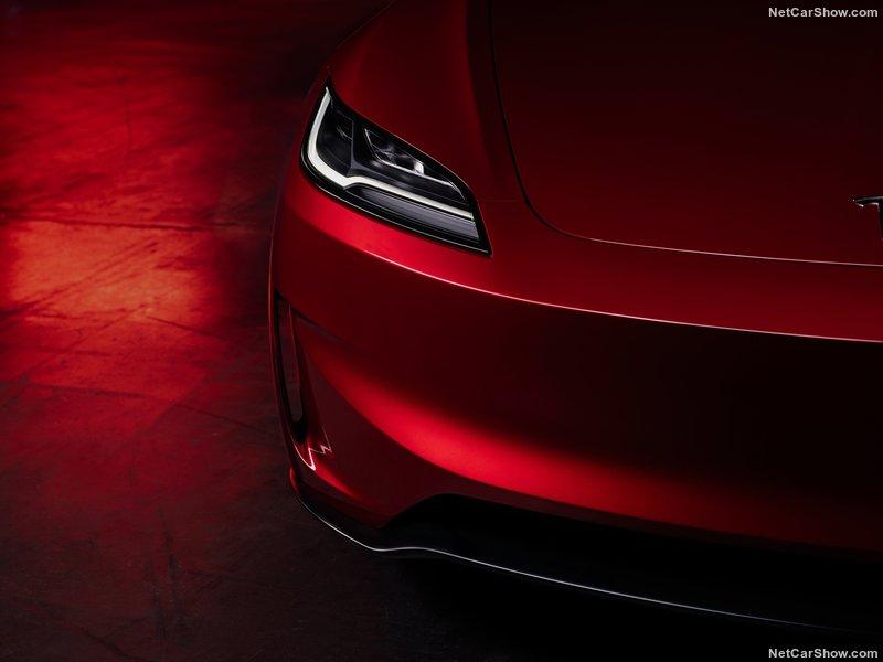 Tesla-Model_3_Performance-2025-800-28.jpg
