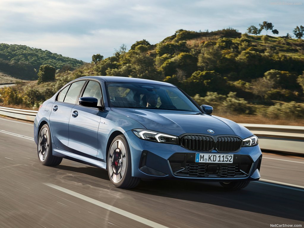 BMW-3-Series_Sedan-2025-1024-10.jpg