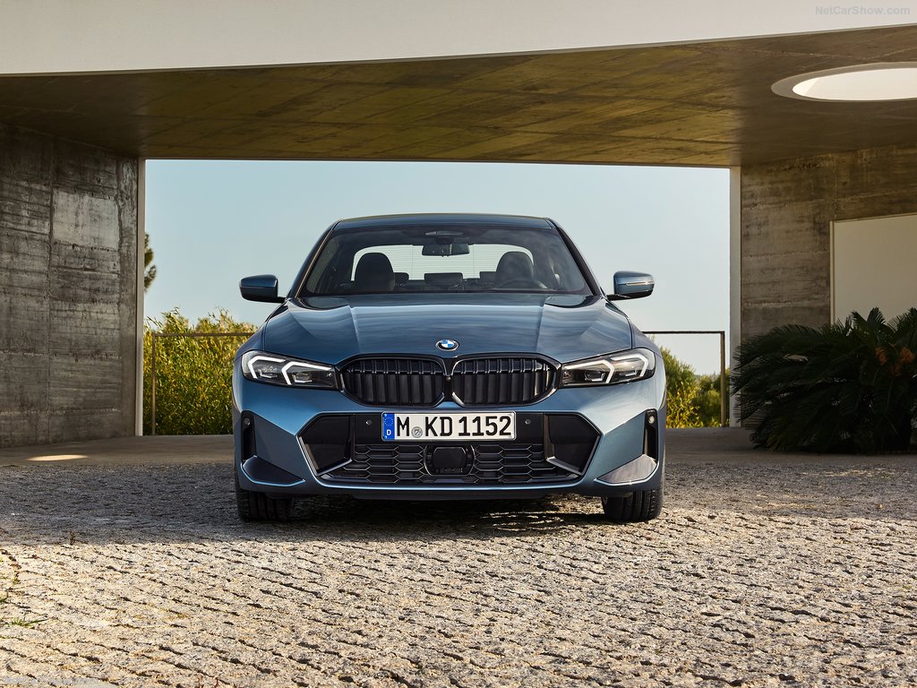 BMW-3-Series_Sedan-2025-1024-15.jpg