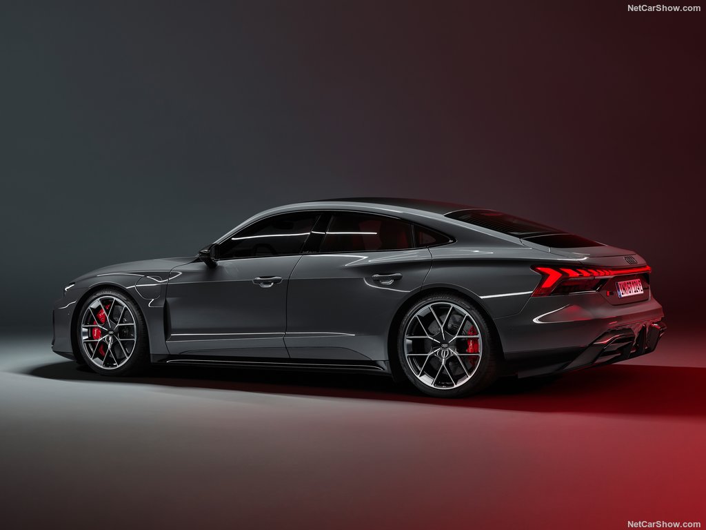 Audi-RS_e-tron_GT-2025-1024-19.jpg