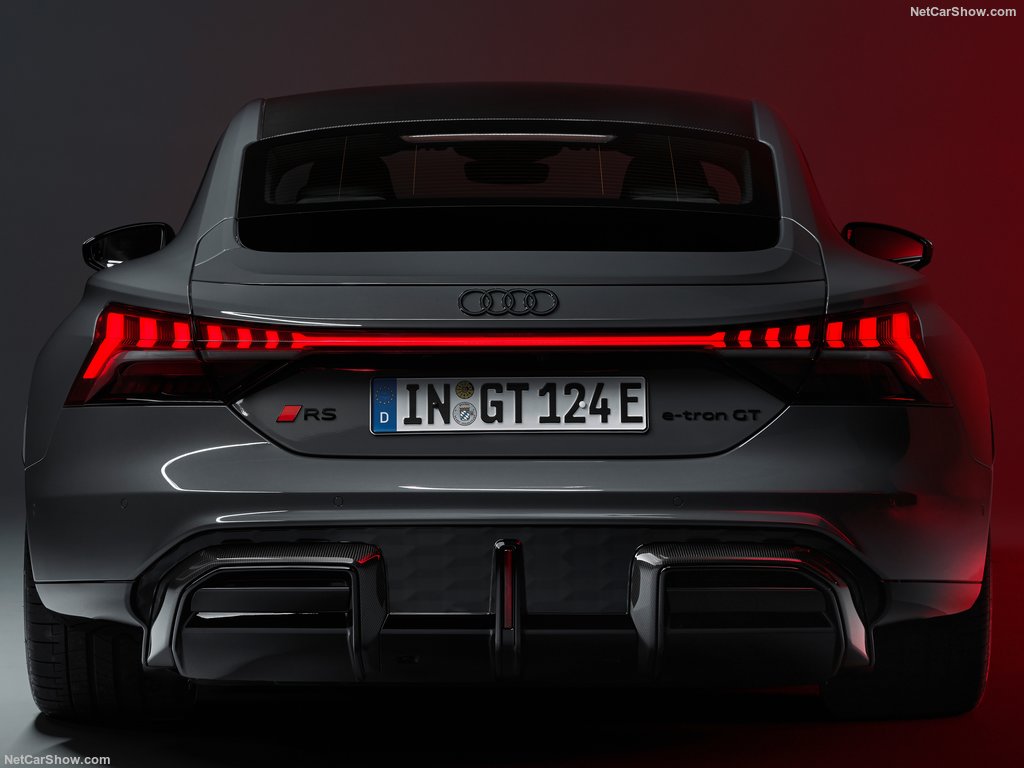 Audi-RS_e-tron_GT-2025-1024-21.jpg