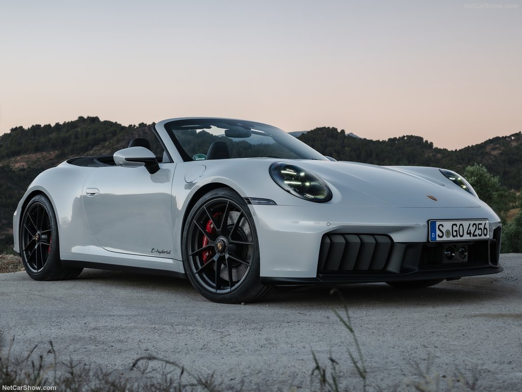 Porsche-911_Carrera_GTSriolet-2025-1024-03.jpg