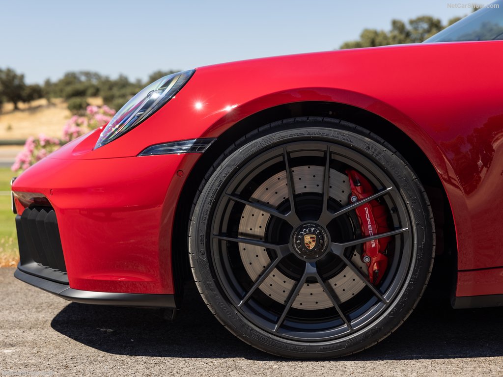 Porsche-911_Targa_4_GTS-2025-1024-33.jpg