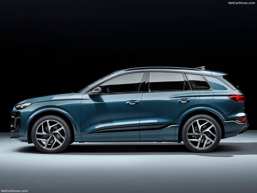 Audi-Q6_e-tron_quattro-2025-1024-77.jpg