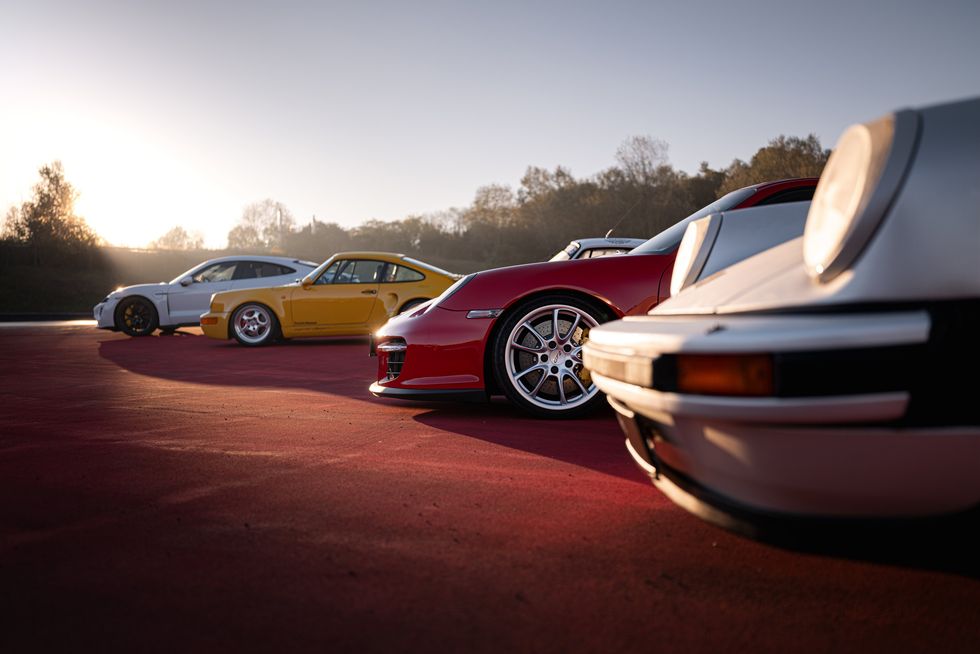 50-years-porsche-turbos-280338-2.jpg