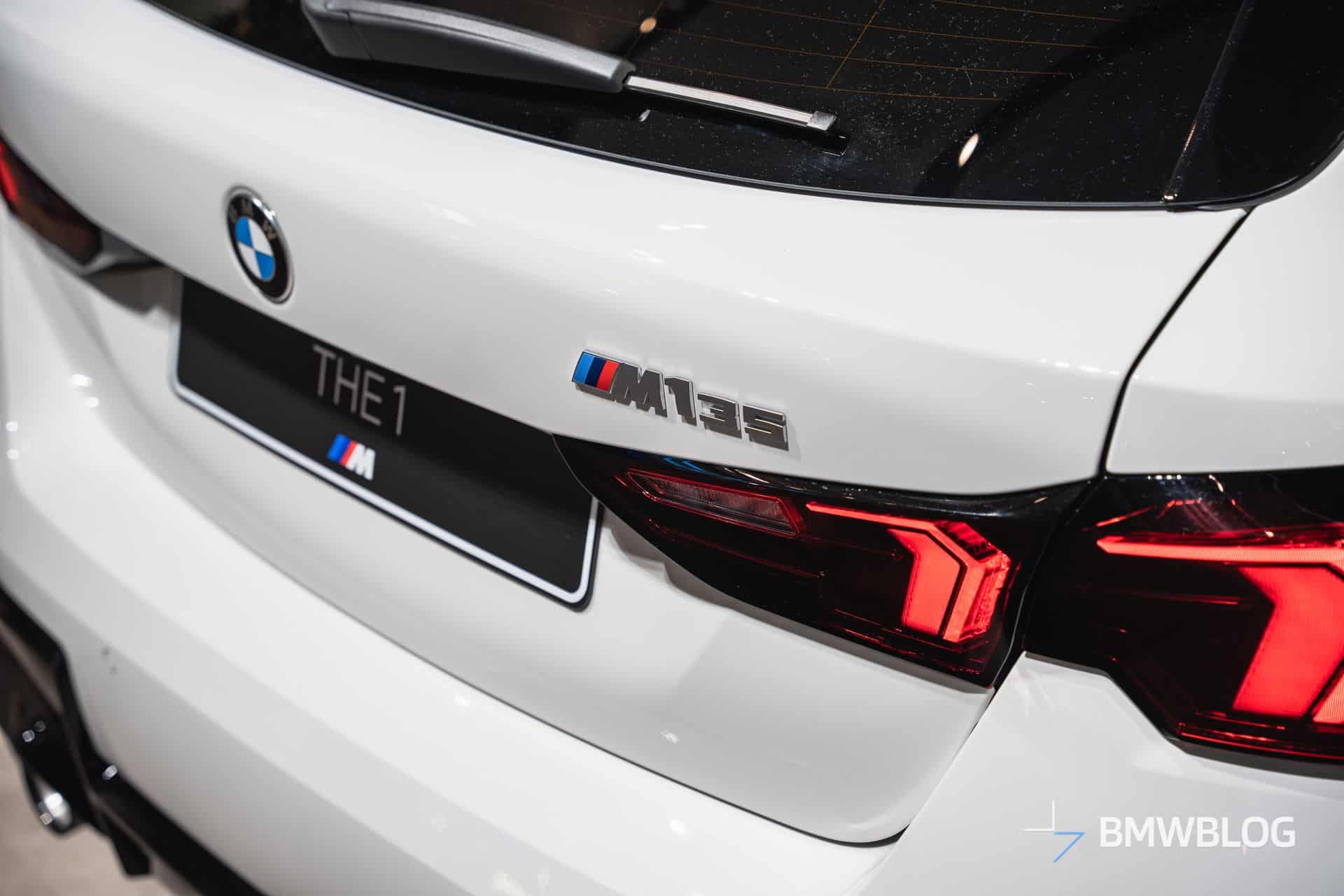 2024-bmw-m135-alpine-white-welt-19.jpg