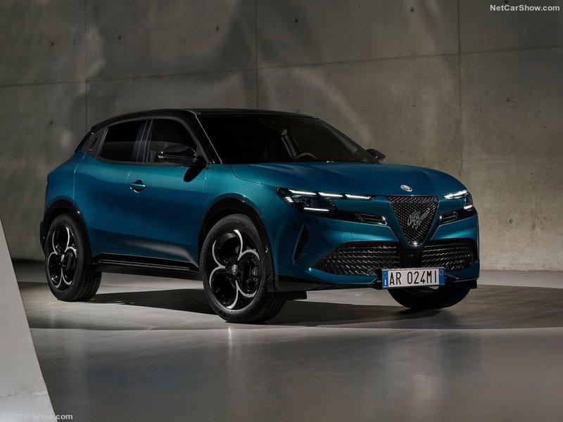 Alfa_Romeo-Junior-2025-800-06.jpg
