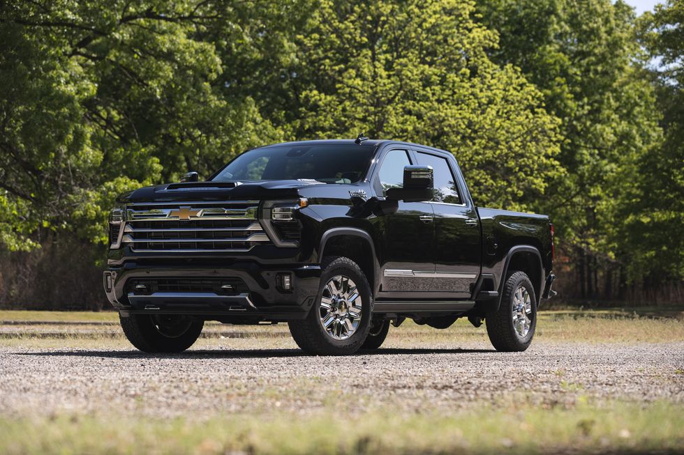 2024-chevrolet-silverado-2500hd-high-country-4wd-101-7.jpg