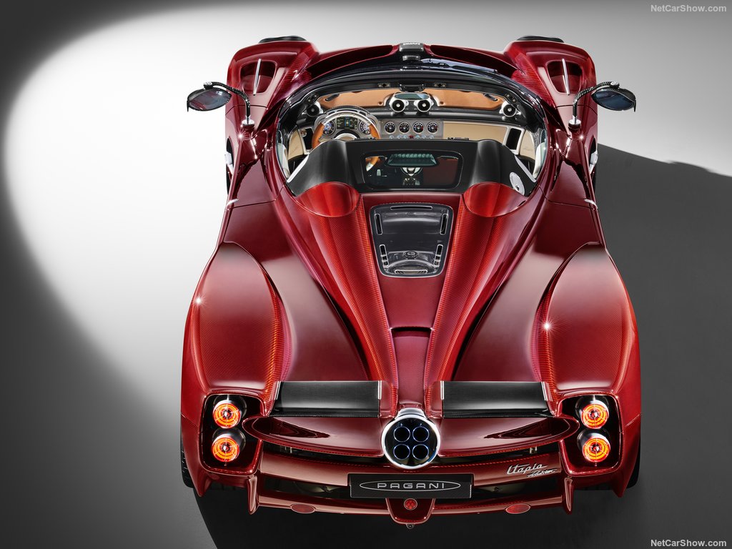 Pagani-Utopia_Roadster-2025-1024-11.jpg