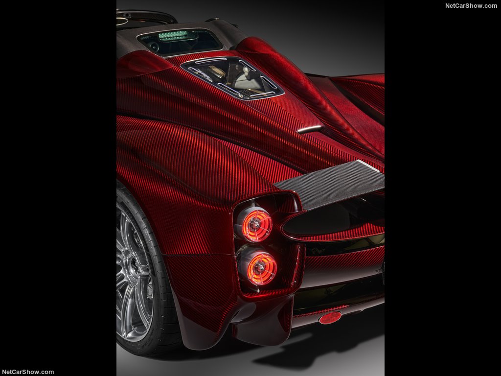 Pagani-Utopia_Roadster-2025-1024-28.jpg